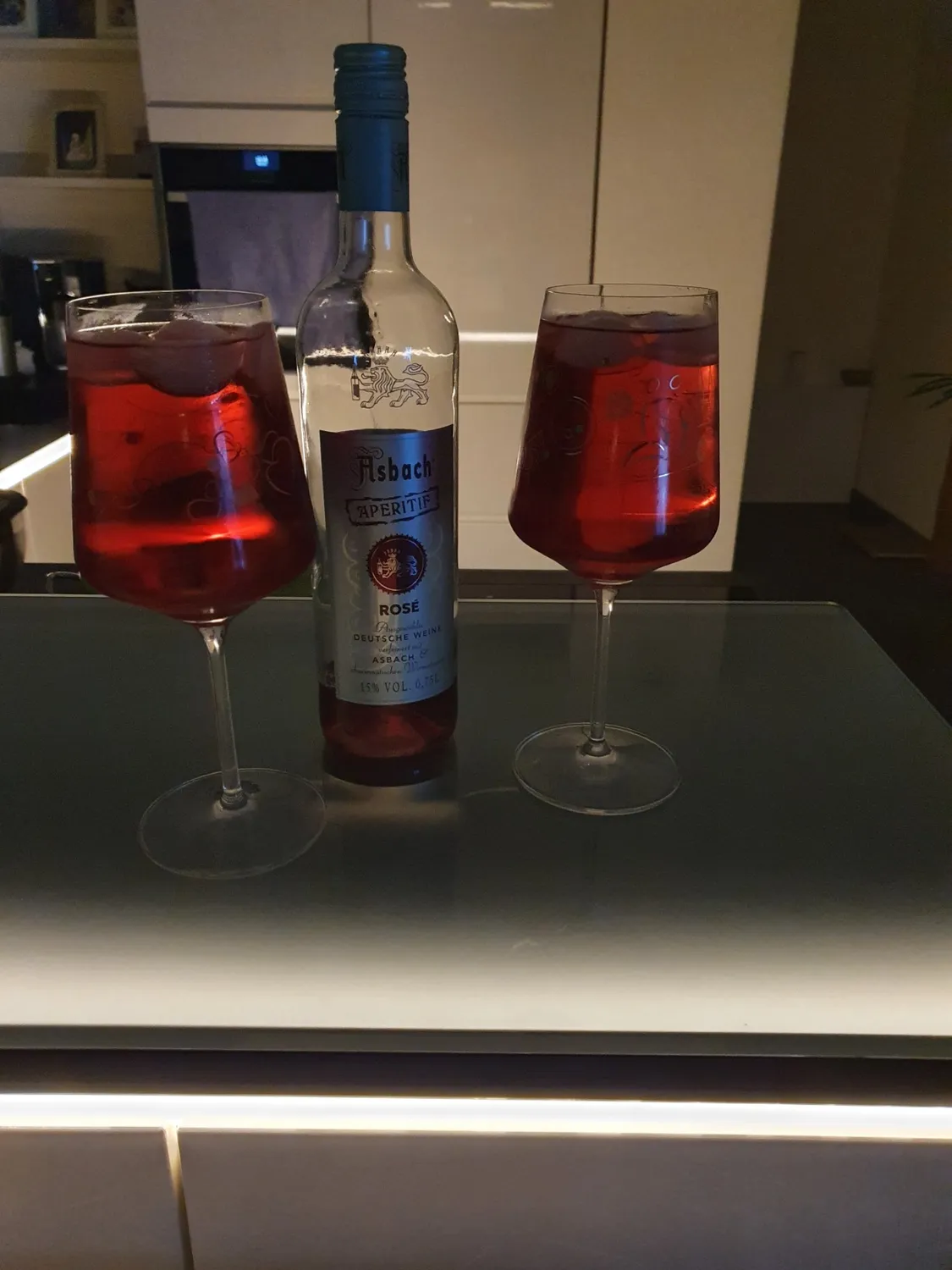 Asbach Hugo Aperitif Rosé Aperitif 0,75 l Holunderblüte