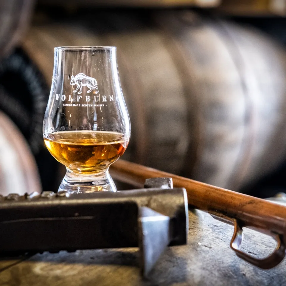 Wolfburn Glencairn Whiskyglas mit Logo